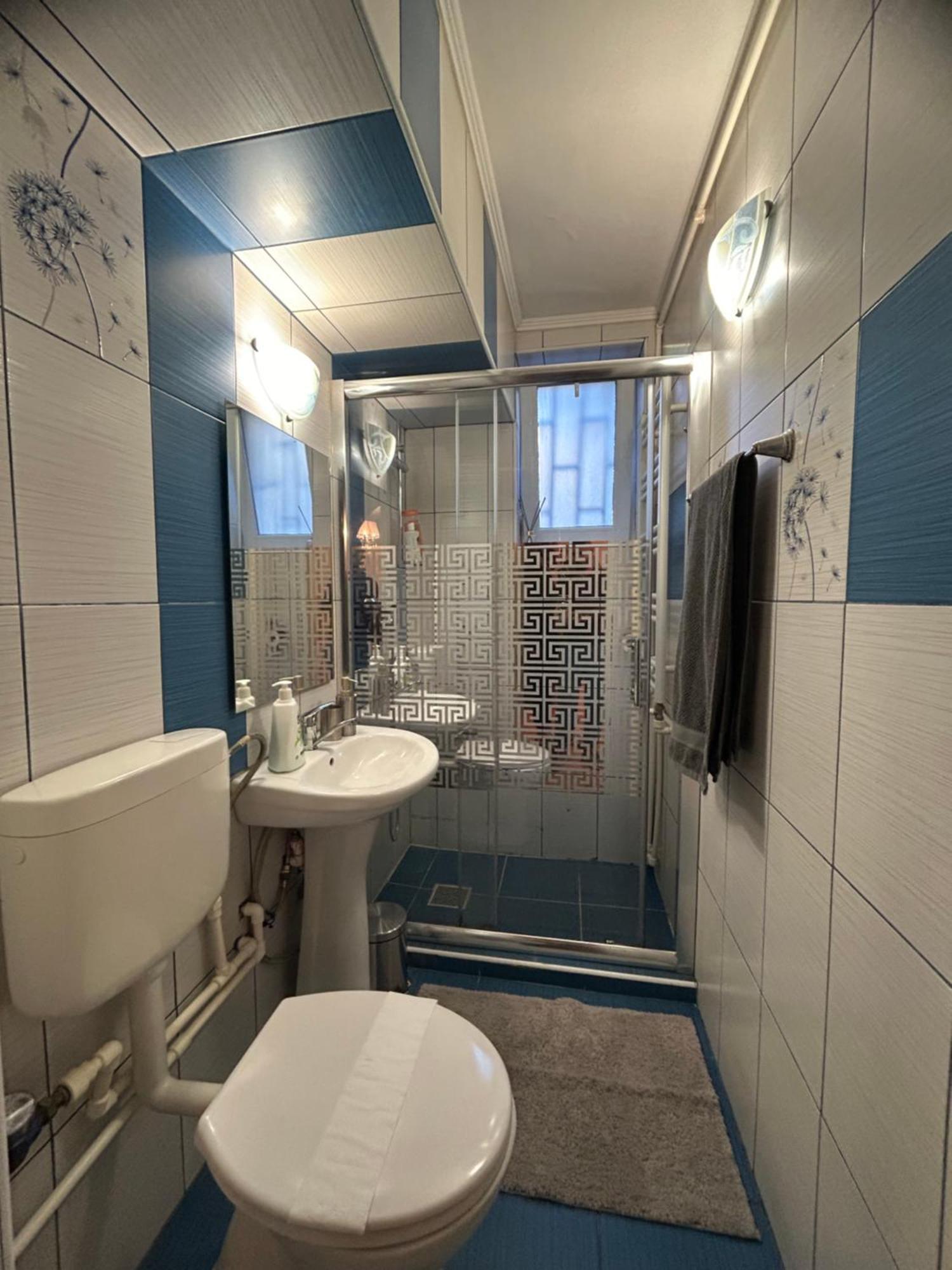 Little Paris Gare Du Nord Apartment Bukares Bagian luar foto